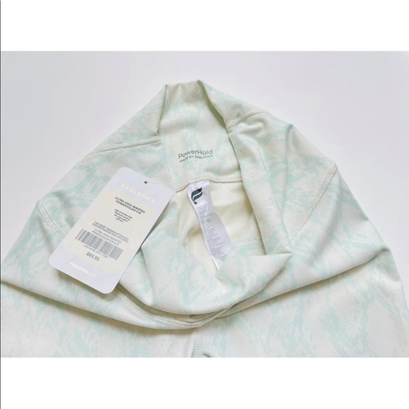 NWT Fabletics Define Ultra High-Waisted Powerhold 7/8 Leggings Sz Small - Picture 6 of 9